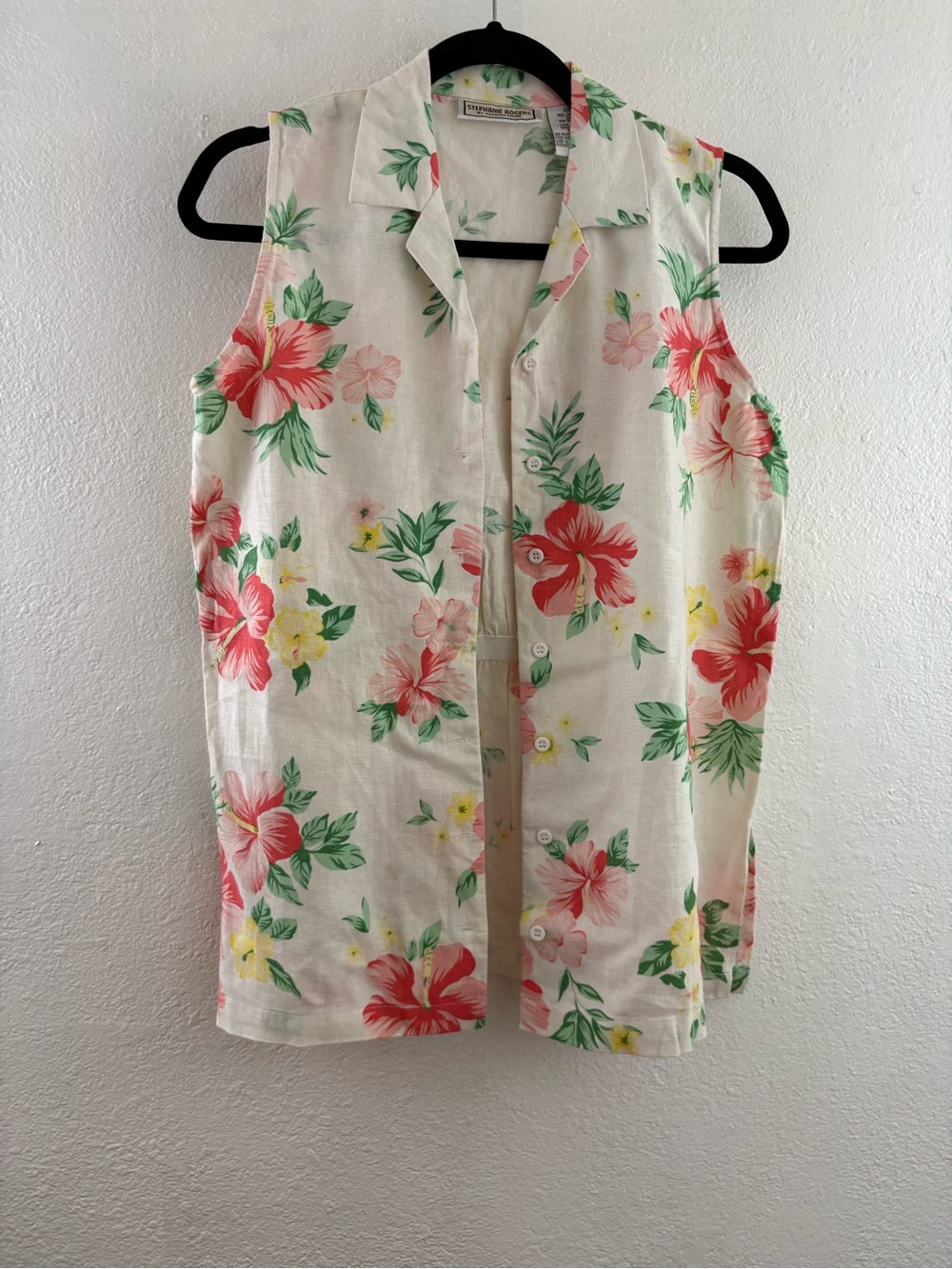 Stephanie Rogers cream floral print sleeveless button-down shirt size S